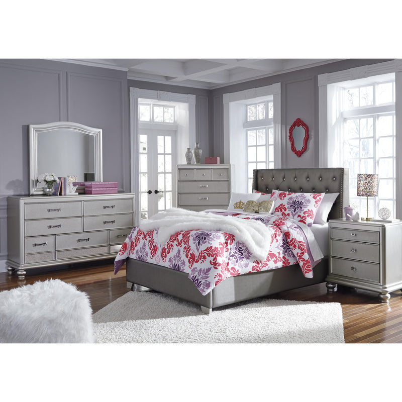 Signature Design by Ashley Coralayne 5-Drawer Chest 173170 IMAGE 11