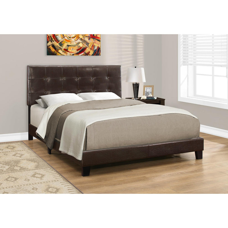 Monarch Queen Upholstered Panel Bed M0896 IMAGE 2