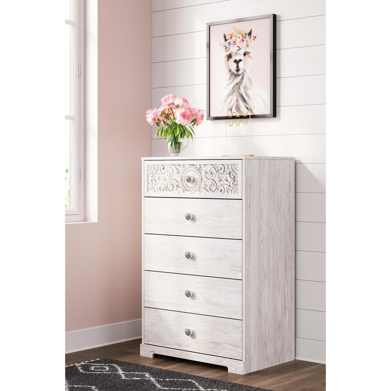 Signature Design by Ashley Paxberry 5-Drawer Chest ASY5730 IMAGE 7