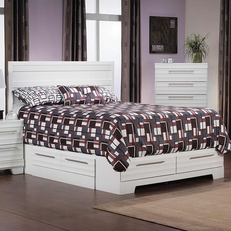 Dynamic Furniture Dove 552 7 pc Queen Bedroom Set IMAGE 2