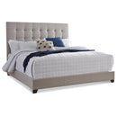 Signature Design by Ashley Dolante B130B8 6 pc Queen Bedroom Set IMAGE 2