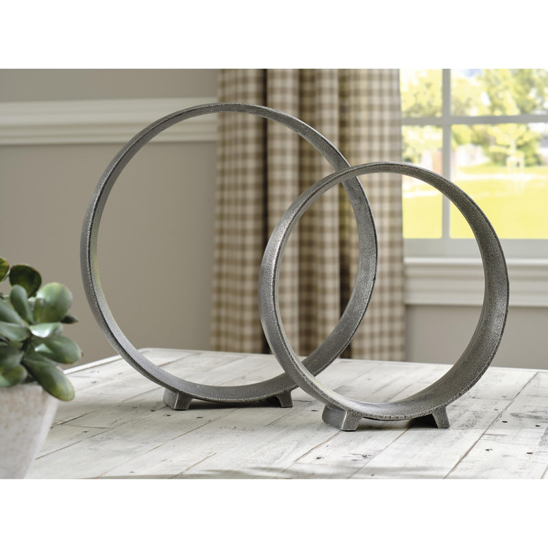  Signature Design by Ashley Ryandale A2000501 Sculpture IMAGE 5