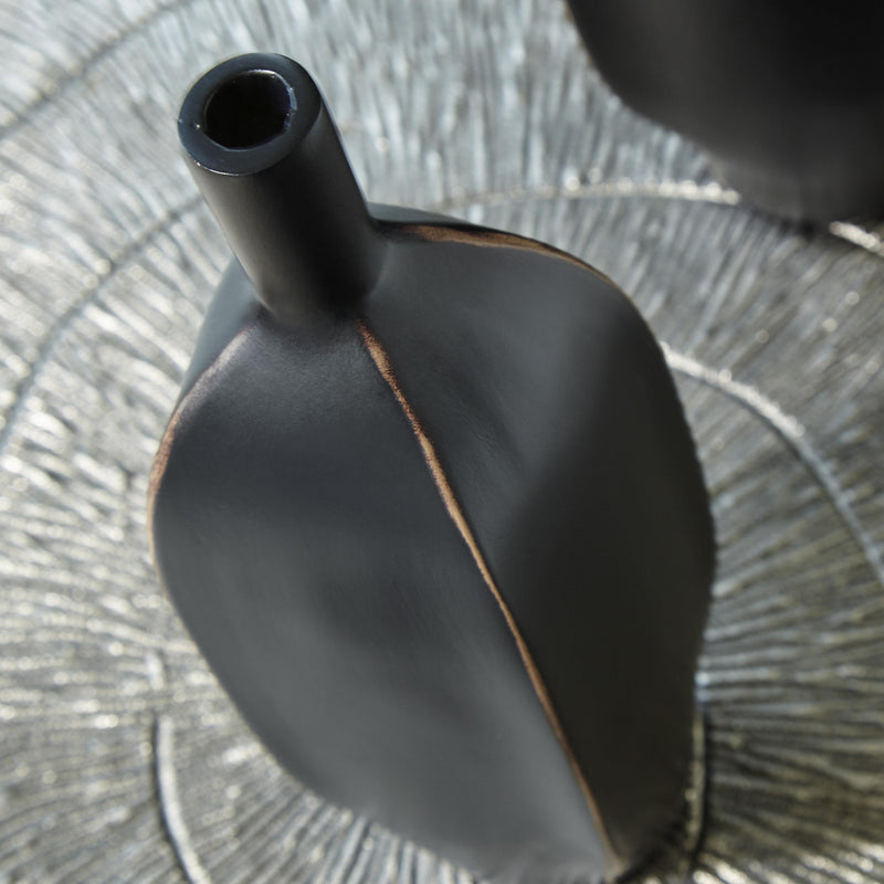  Signature Design by Ashley Rhaveney A2000550 Vase IMAGE 4