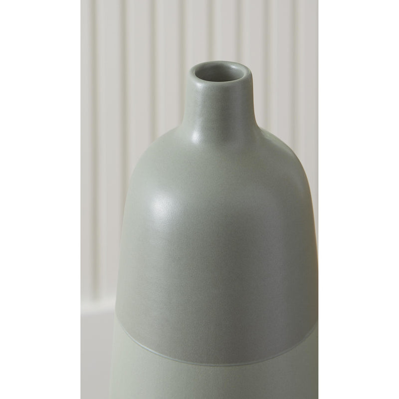  Signature Design by Ashley Peerland A2000655 Vase IMAGE 3
