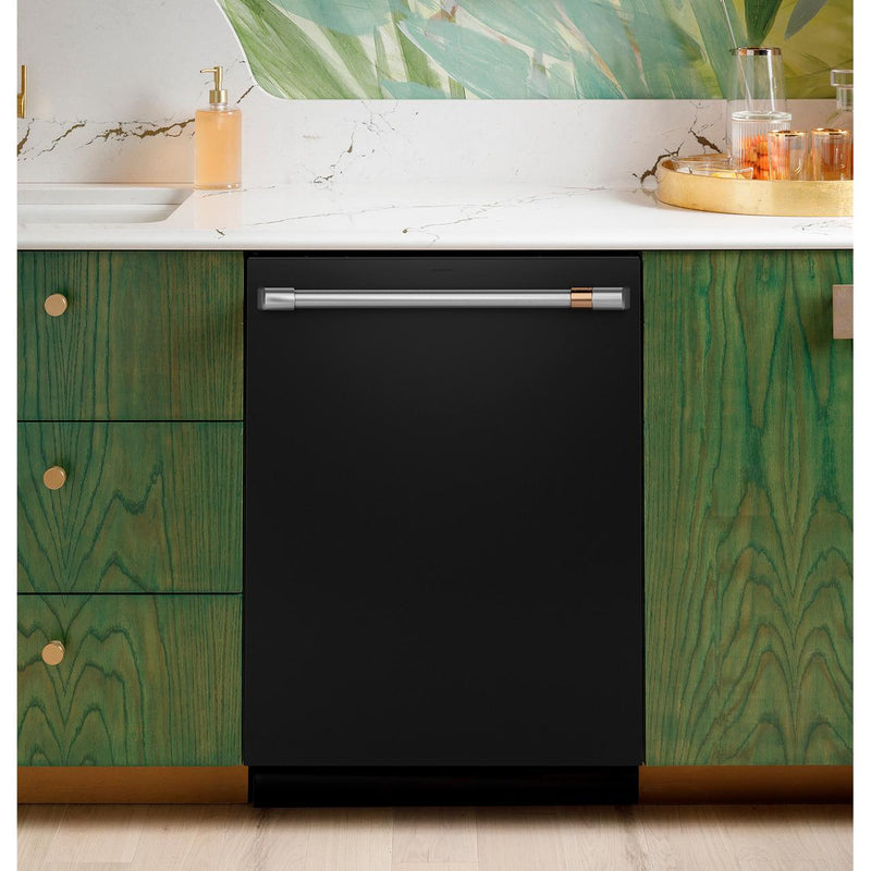 Café 24-inch Built-In Dishwasher with WiFi CDT888P3VD1 IMAGE 3