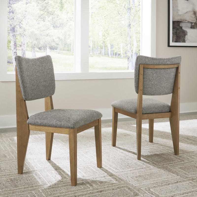  Signature Design by Ashley Sherbana D833-01 Dining Upholstered Side Chair IMAGE 5