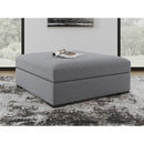 Benchcraft Bealton 6130508 Oversized Accent Ottoman IMAGE 4