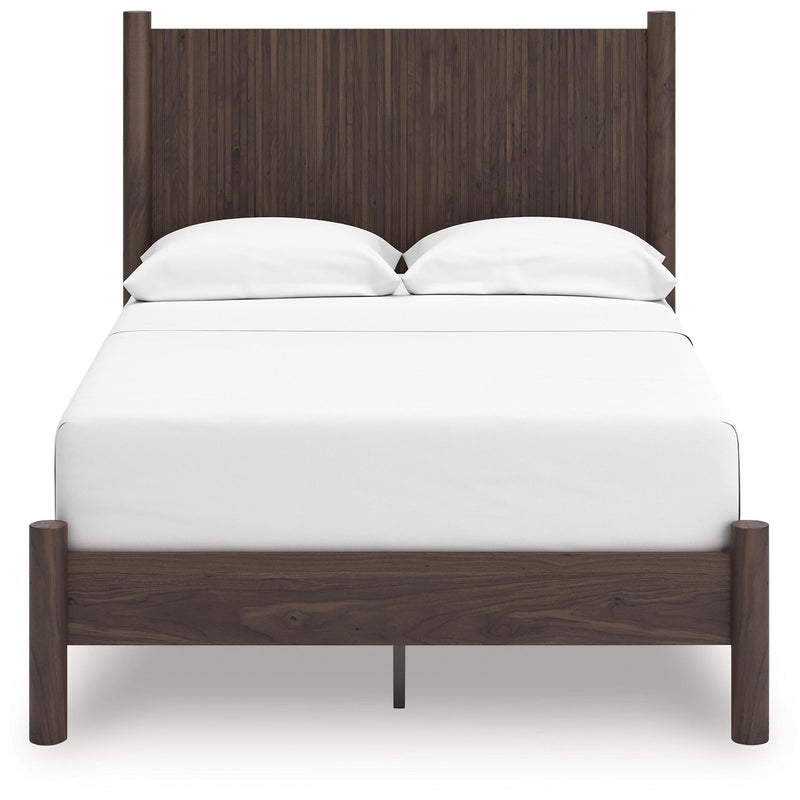  Signature Design by Ashley Pamytta PCB2614B4 Full Panel Platform Bed IMAGE 2