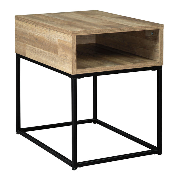 Signature Design by Ashley Gerdanet End Table 174068 IMAGE 1