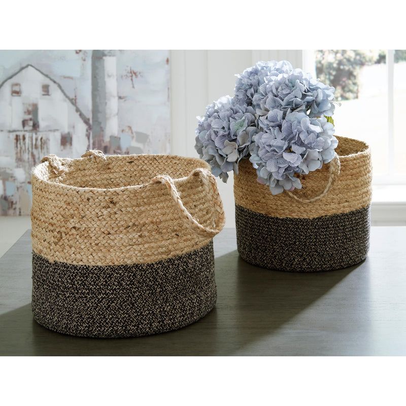Signature Design by Ashley Home Decor Baskets 178821 IMAGE 4