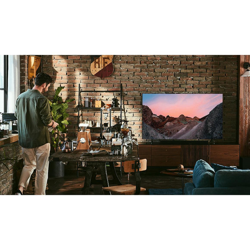 Samsung 82-inch 4K Ultra HD Smart TV UN82TU7000FXZC IMAGE 11