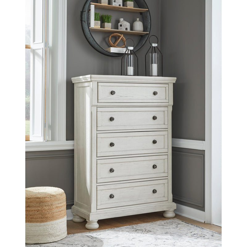Signature Design by Ashley Robbinsdale 5-Drawer Chest ASY0315 IMAGE 5
