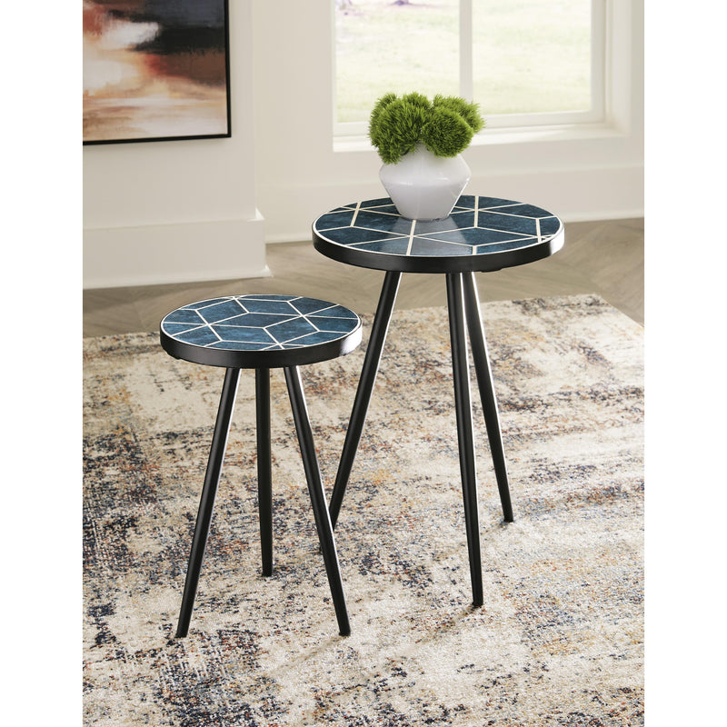 Signature Design by Ashley Clairbelle Accent Table ASY7255 IMAGE 5